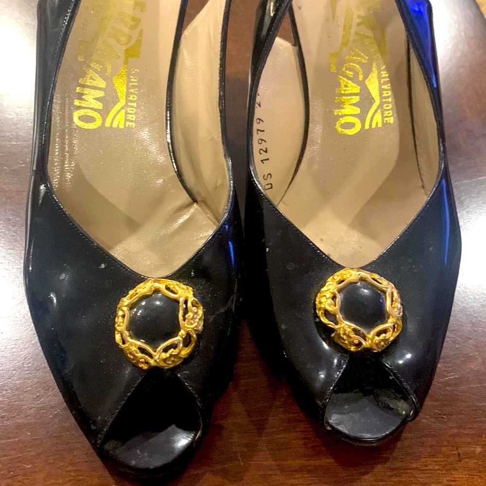 Salvatore Ferragamo 💯 genuine patent leather shoes/heels
